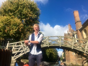 Some Tours you gotta do! #Punting in the river #Cam, Cambridge